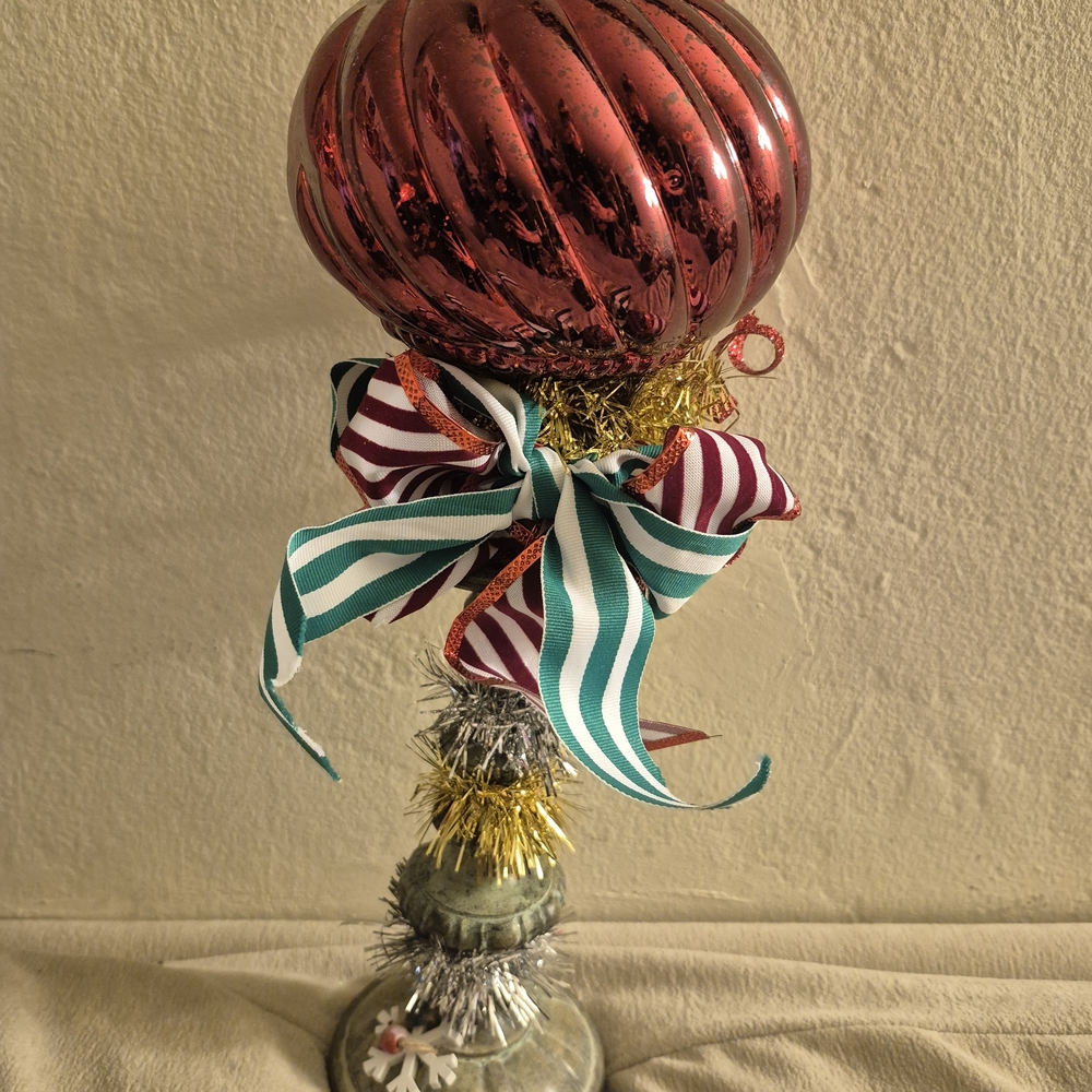 Festive Red Ornament Decor
